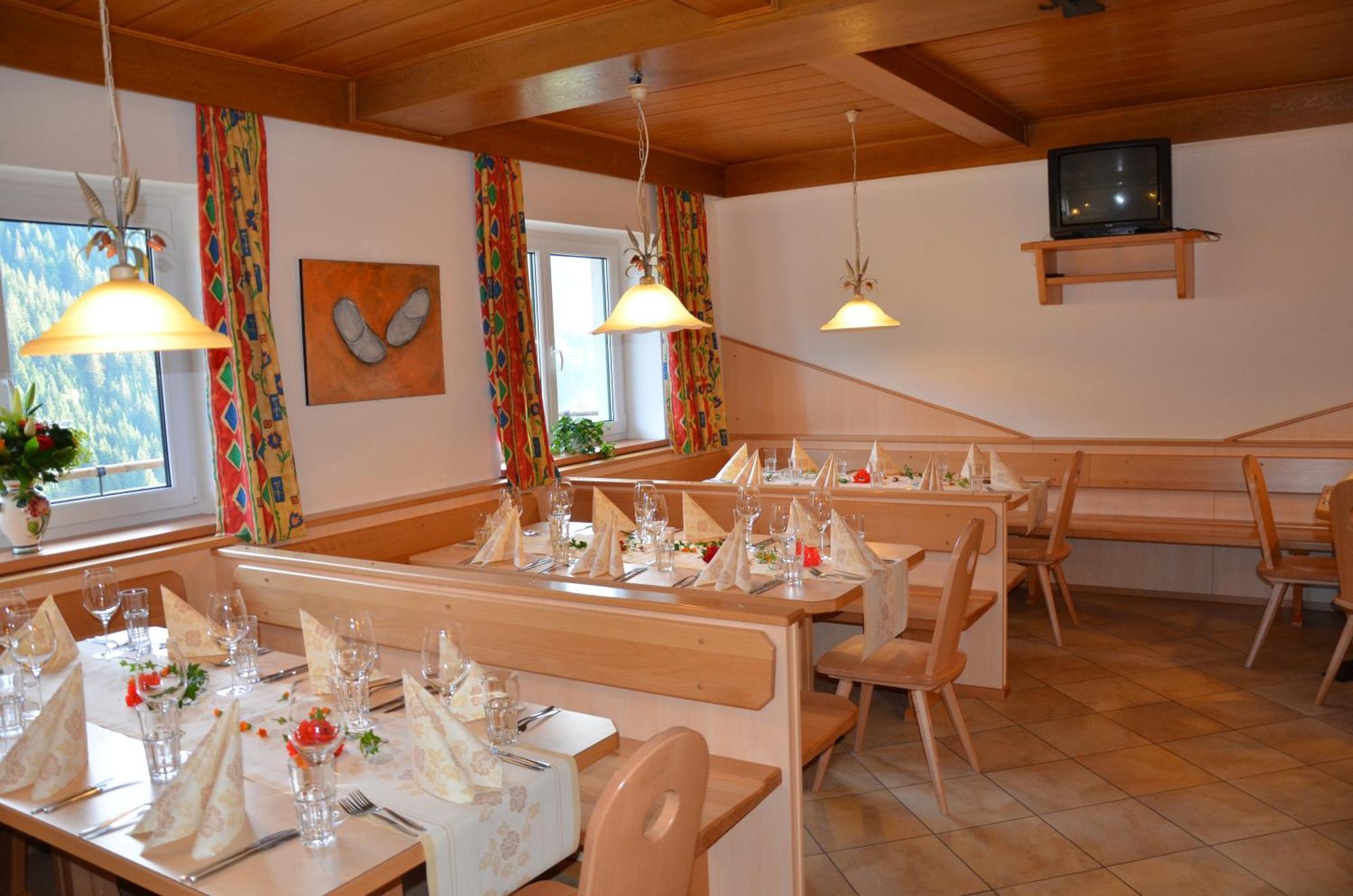 Ski In-Ski Out - Gaestehaeuser Saalbach-Hinterglemm - Wallegghof Christianhof 외부 사진